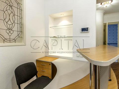 комерційна за адресою Велика Васильківська вул. (Червоноармійська), 47