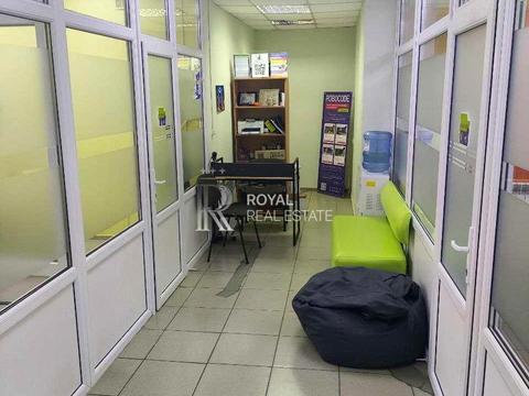 коммерческая по адресу Академика Глушкова просп., 31