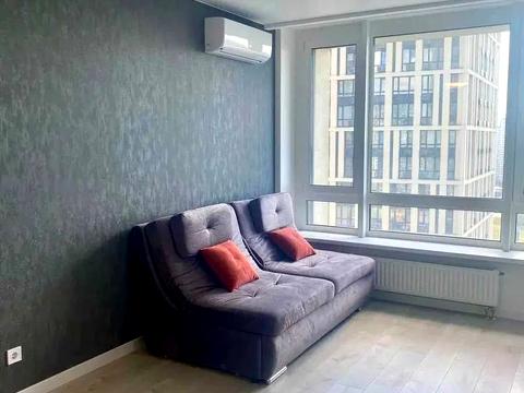 квартира за адресою Зарічна вул., 2