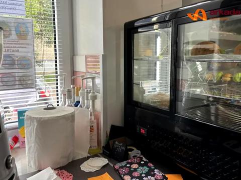 комерційна за адресою Пасічна вул., 15, 15а, 15б