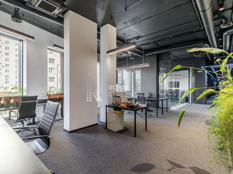 коммерческая по адресу Антоновича ул. (Горького), 74-78