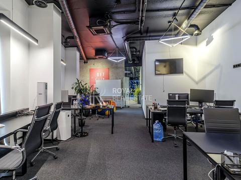 коммерческая по адресу Антоновича ул. (Горького), 74-78