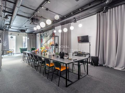 коммерческая по адресу Антоновича ул. (Горького), 74-78