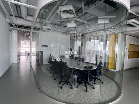 комерційна за адресою Спортивна пл., 1