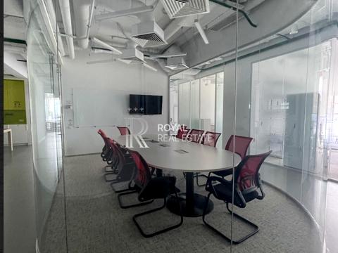 комерційна за адресою Спортивна пл., 1