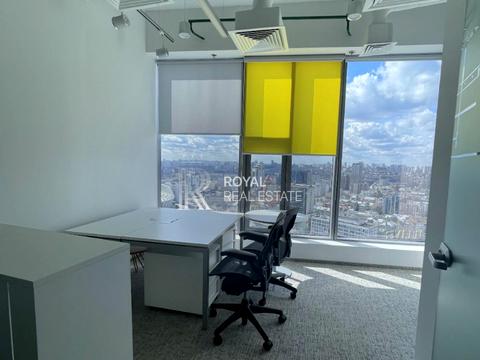 комерційна за адресою Спортивна пл., 1