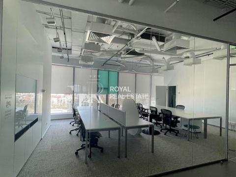 комерційна за адресою Спортивна пл., 1