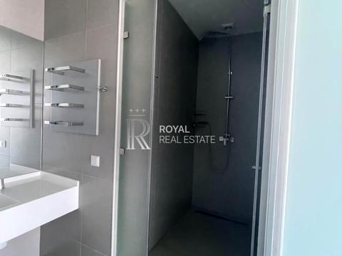 комерційна за адресою Спортивна пл., 1