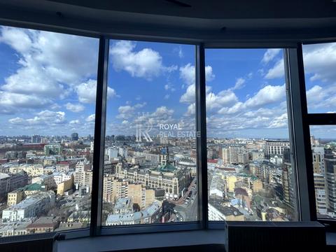 комерційна за адресою Спортивна пл., 1