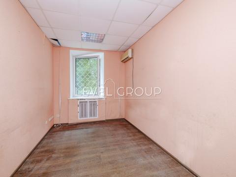 комерційна за адресою Уманська вул., 35