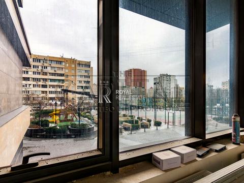 комерційна за адресою Оболонський просп., 26