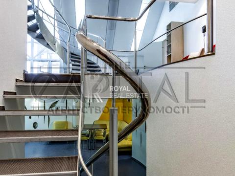 комерційна за адресою Левка Лук'яненка вул. (Маршала Тимошенка), 29