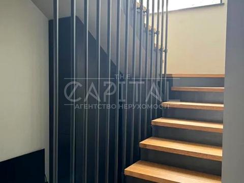 будинок за адресою Богатирська вул., 4-Б