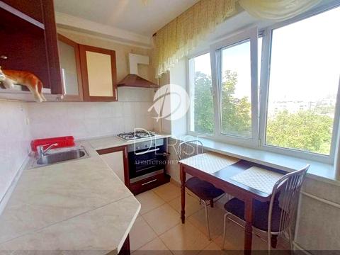 квартира по адресу Стратегическое шоссе (Науки), 2-А