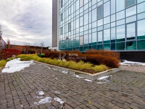 комерційна за адресою Левка Лук'яненка вул. (Маршала Тимошенка), 21