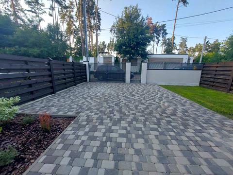 дом по адресу Революції, 2/1