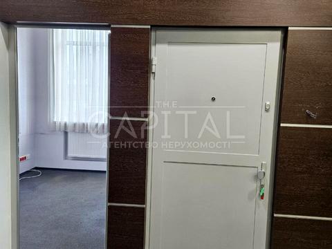 комерційна за адресою Генерала Алмазова вул. (Кутузова), 12