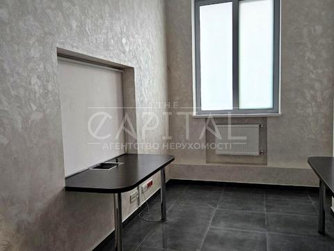 комерційна за адресою Генерала Алмазова вул. (Кутузова), 12