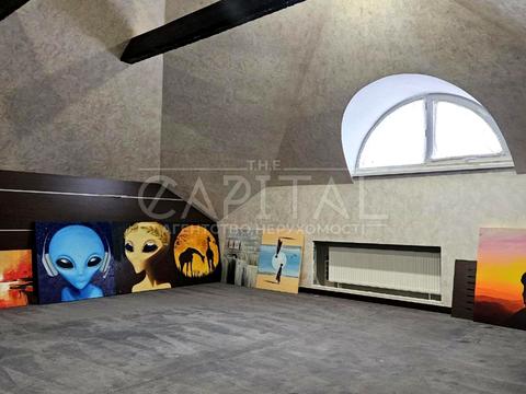 комерційна за адресою Генерала Алмазова вул. (Кутузова), 12