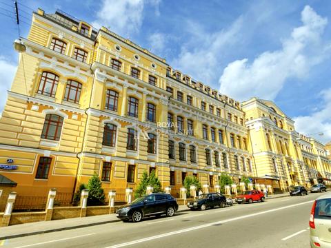 комерційна за адресою Бульварно-Кудрявська вул. (Воровського), 24