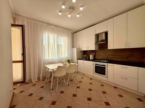 квартира за адресою Павла Тичини вул., 2-Б