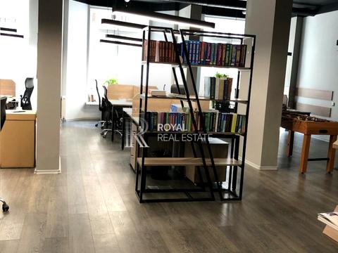 комерційна за адресою Дігтярна, 8