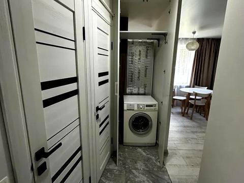 квартира за адресою Євгена Патона вул., 4