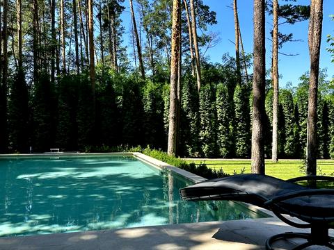 будинок за адресою центральна