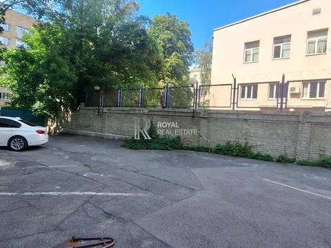 коммерческая по адресу Академика Богомольца ул., 5