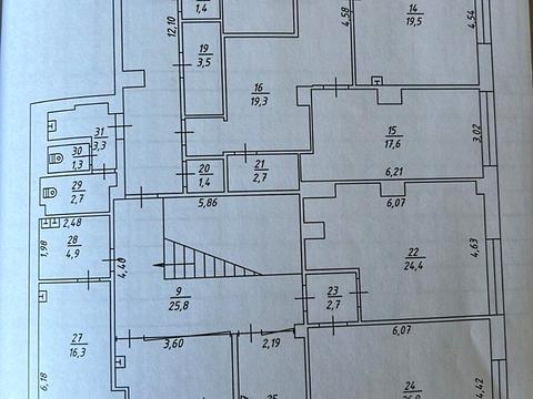 комерційна за адресою Почайнинська вул., 70