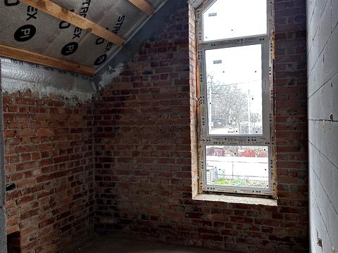 будинок за адресою Андрія Шептицького