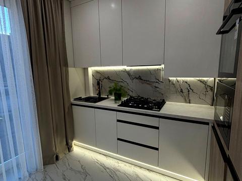 квартира по адресу 24 Августа ул., 1