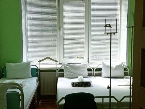 комерційна за адресою Почайнинська вул., 70