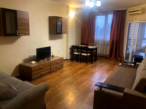 квартира за адресою Вадима Гетьмана вул., 1-В