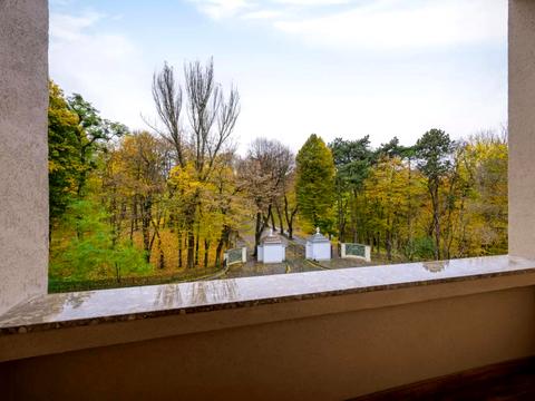 квартира за адресою Уласа Самчука вул. (улица Пархоменко), 13