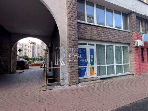 комерційна за адресою Левка Лук'яненка вул. (Маршала Тимошенка), 29