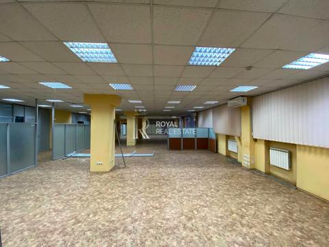 комерційна за адресою Академіка Палладіна просп., 44-А