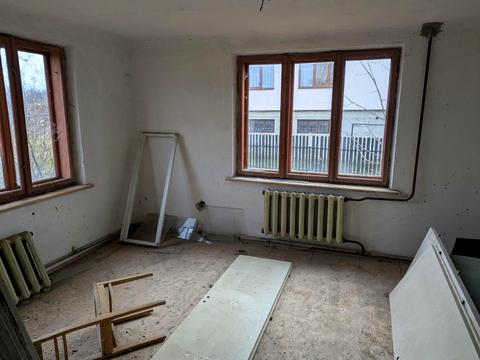 будинок за адресою Вишнева