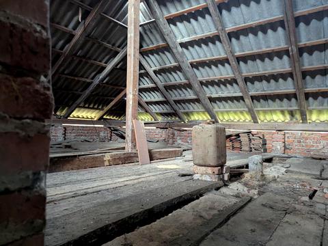 будинок за адресою Вишнева