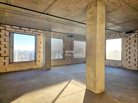 комерційна за адресою Василя Стуса вул., 35-37