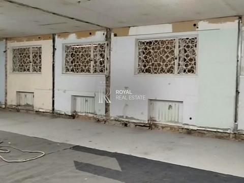 коммерческая по адресу Дніпровська Наб., 13