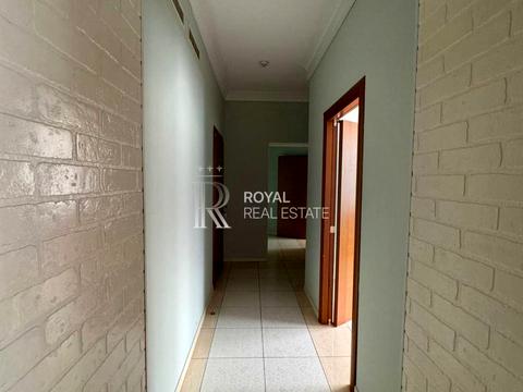 комерційна за адресою Володимира Івасюка просп. (Героїв Сталінграду), 2