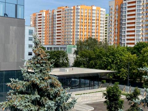 коммерческая по адресу Берестейский, 67