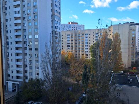 квартира по адресу Ивана Пулюя ул., 1