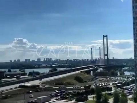 квартира за адресою Зарічна вул., 2