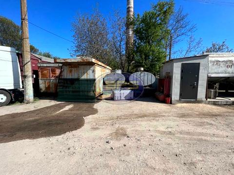 комерційна за адресою Комунальна, 3а