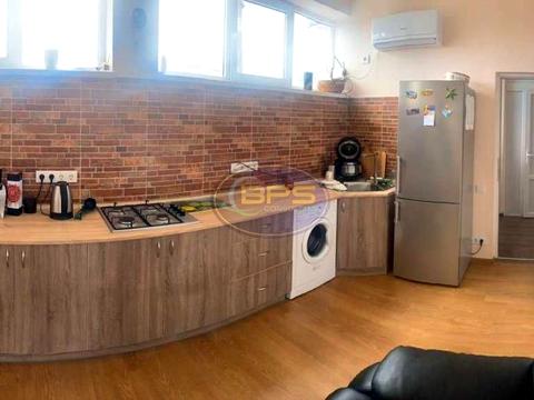 комерційна за адресою Комунальна, 3а