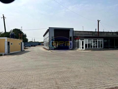 комерційна за адресою Комунальна, 3а