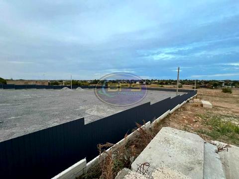 комерційна за адресою Комунальна, 3а