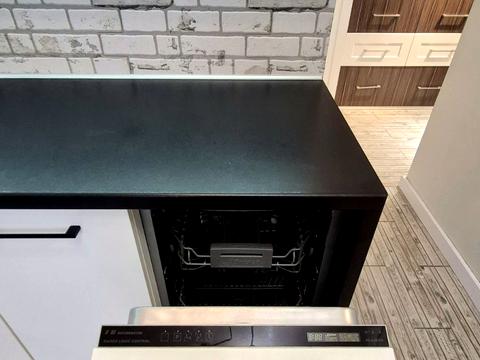 квартира за адресою Братська вул., 12